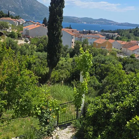 בית נופש Scents Of Nature-dubrovnik Area